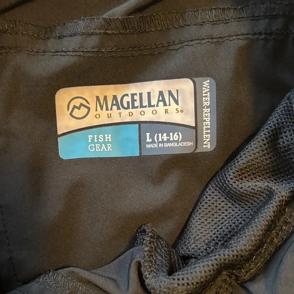 Boys L Magellan Outdoors Black Elastic-Waist fish Gear - Picture 7 of 10